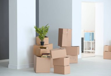 Hareketli kutular içinde ışık Oda