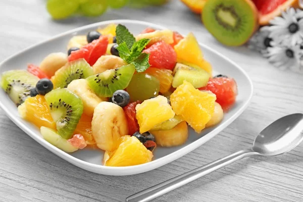 Délicieuse salade de fruits — Photo