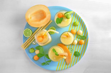 Züccaciye Mağazaları taze kavun yüzlü ile kompozisyon