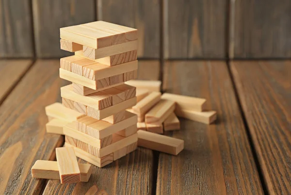 Torre in blocchi di legno — Foto Stock