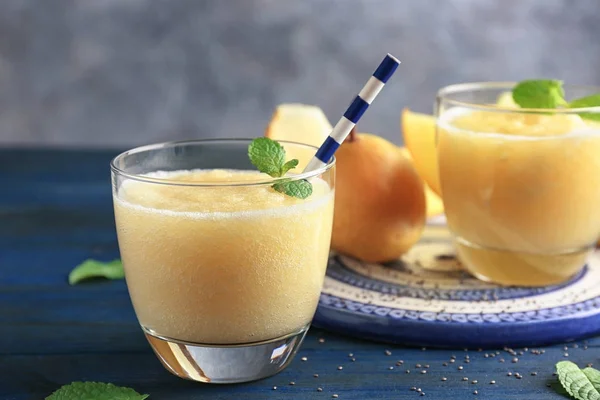 Glas färsk melon smoothie — Stockfoto
