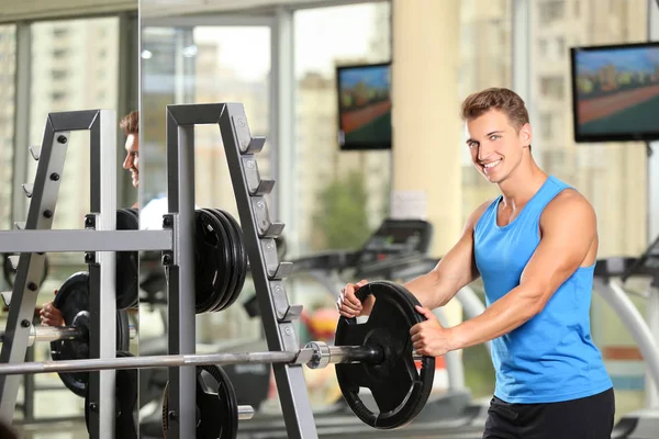 Sportieve jonge man — Stockfoto