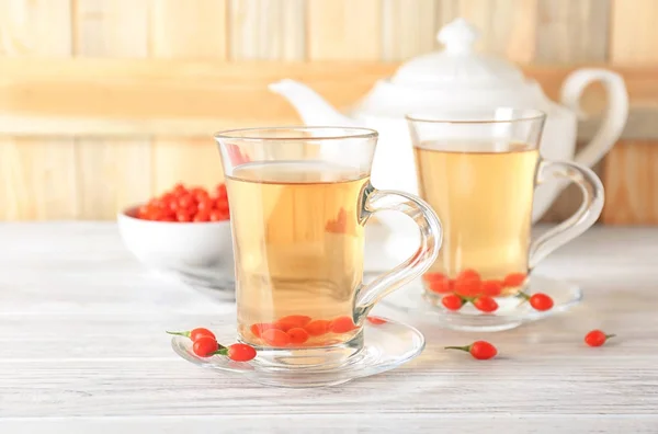 Gläser mit Goji-Tee — Stockfoto