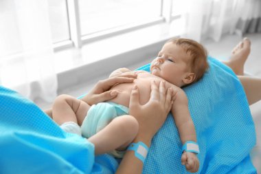 şirin bebek ile anne