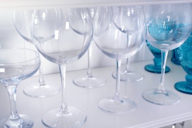 Züccaciye Mağazaları ile depolama stand