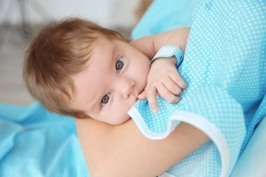 şirin bebek ile anne