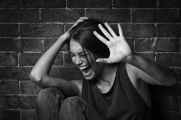 Battered young woman — Stock Photo, Image