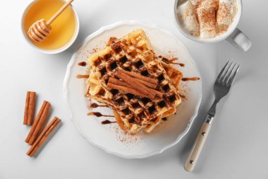 Lezzetli Tarçın Gofretler