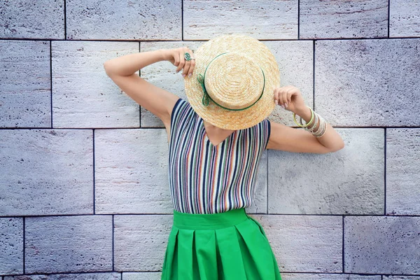 Young woman in green skirt — Stock Photo, Image