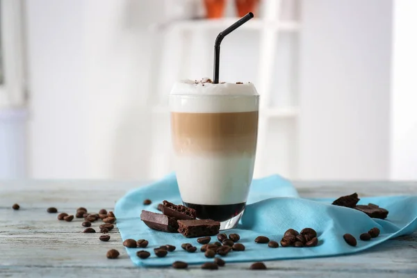 Glass with latte macchiato — Stock Photo, Image