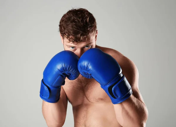 Masculino boxer no fundo — Fotografia de Stock