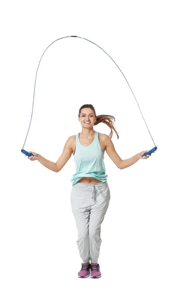 Jeune femme avec corde à sauter — Photo