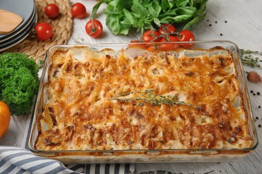 Lezzetli patates güveç