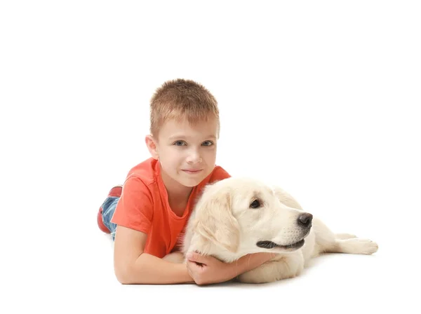 Маленький хлопчик з собакою — стокове фото