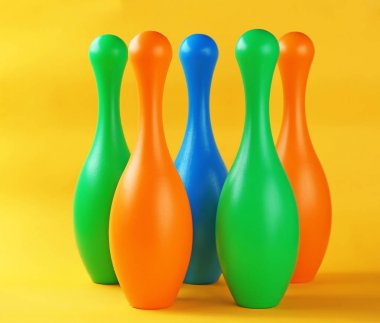 Parlak bowling pin  