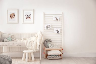 Bebek yatak hayvanları resimleri ile