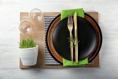 Akşam yemeği için Tablo ayarı Üstten Görünüm 