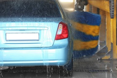 Otomobil araba yıkama