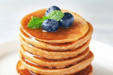 Yaban mersini ile lezzetli karabuğday krep