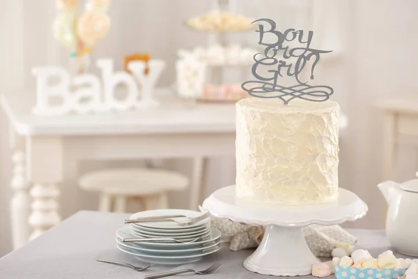 Stoisko z pyszne ciasto na baby shower strony — Zdjęcie stockowe