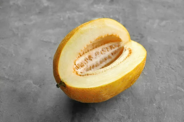 Ripe melon on table — Stock Photo, Image