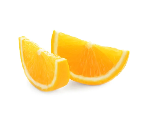 Délicieuses tranches d'orange fraîche sur fond blanc — Photo