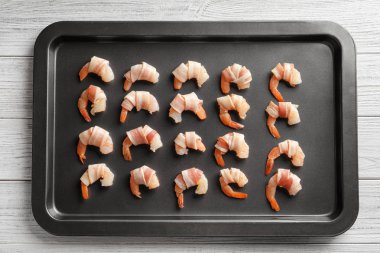 Pastırma sarılmış karides 