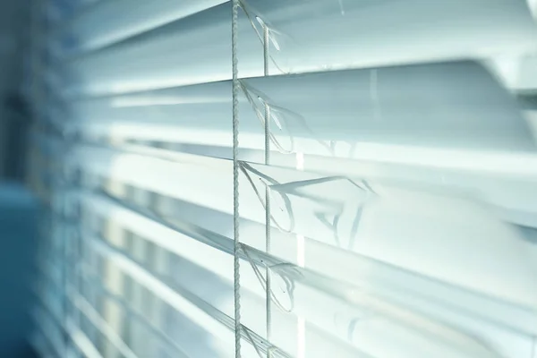 白い窓シャッター — ストック写真