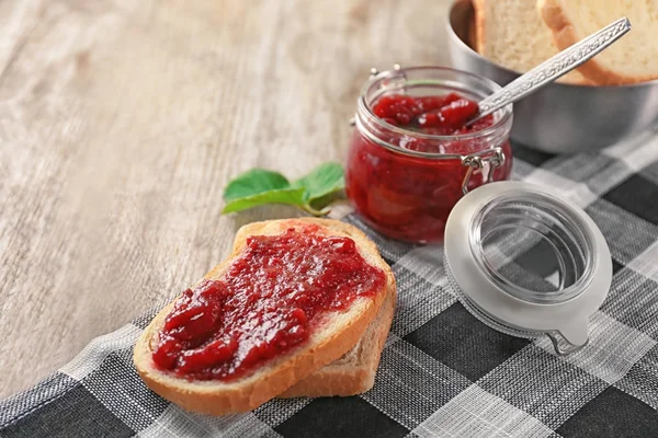 Delicious Strawberry jam — Stock Photo, Image