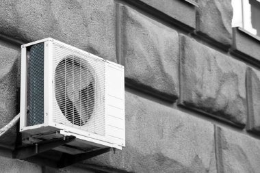 airconditioner op muur