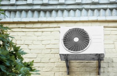 airconditioner op muur