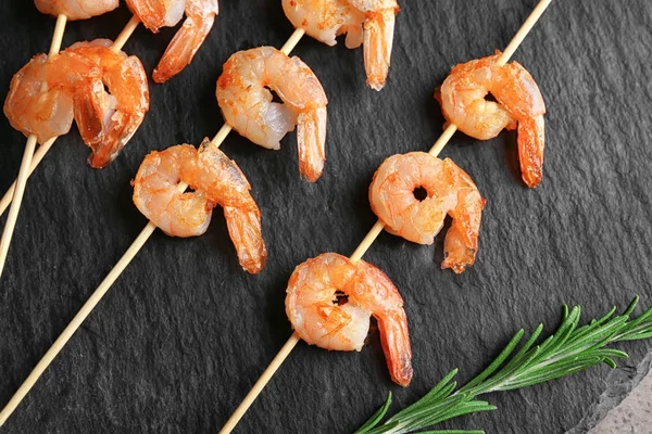 Delicious grilled shrimps — Stock Photo, Image