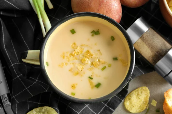 Yummy potato soup — Stock Photo, Image