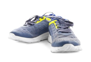 gri tenis ayakkabıları