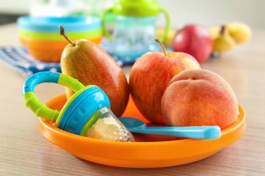 Bebeğin nibbler kase 