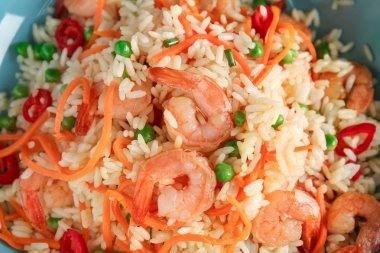 lezzetli karides kızarmış pilav