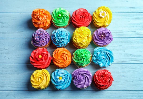 Tasty colorful cupcakes — Stock Photo, Image