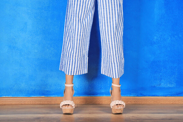 Ноги молодой женщины 