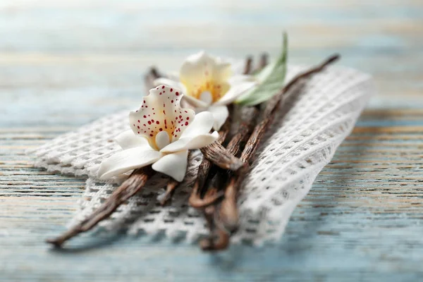 Cialde di vaniglia essiccate — Foto Stock