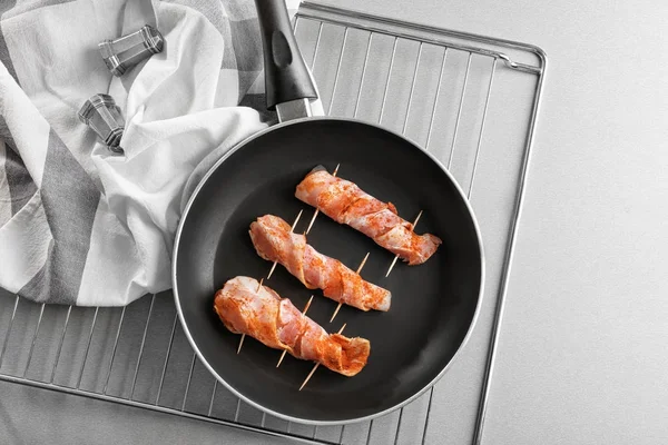 Baconpakket kyllingnuggets – stockfoto