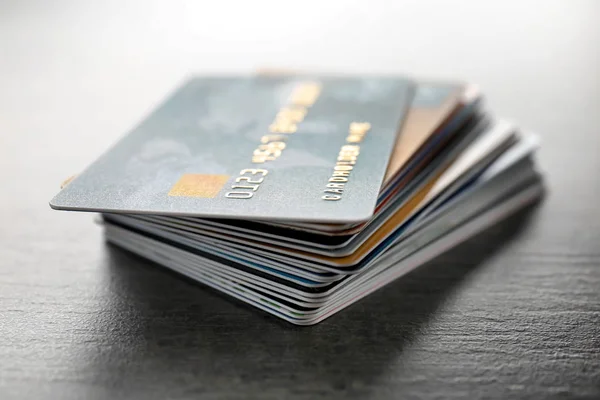 Pila de tarjetas de crédito — Foto de Stock