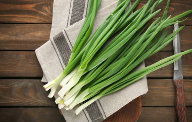 Taze yeşil soğan 