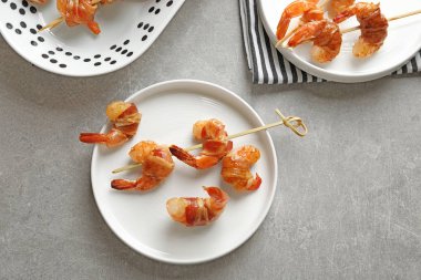 Pastırma sarılmış karides 