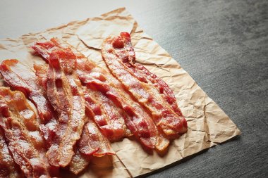 pişmiş pastırma rashers