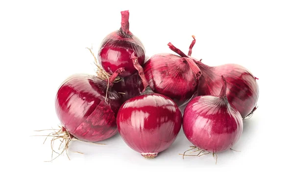 Cebolla roja sobre fondo blanco — Foto de Stock