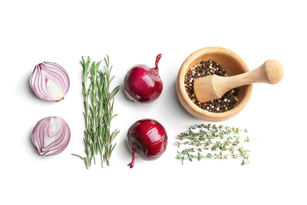 Hermosa composición con cebolla roja — Foto de Stock