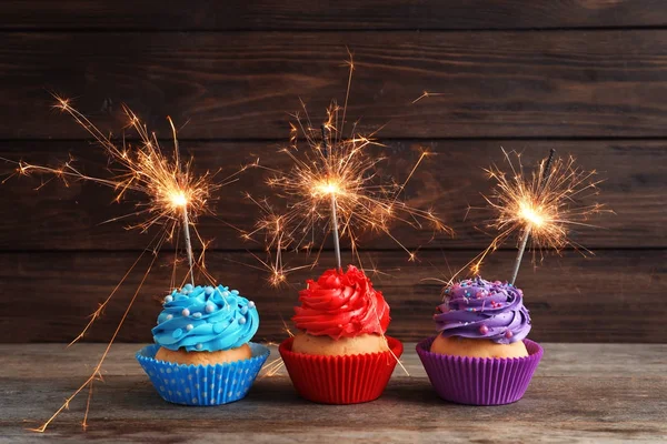 Tasty colorful cupcakes — Stock Photo, Image