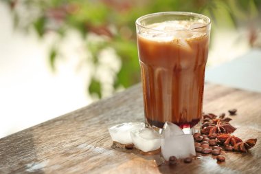 cold latte macchiato