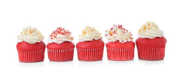 Deliciosos cupcakes de veludo vermelho — Fotografia de Stock