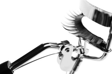 Kirpik kıvırıcı ve yanlış      